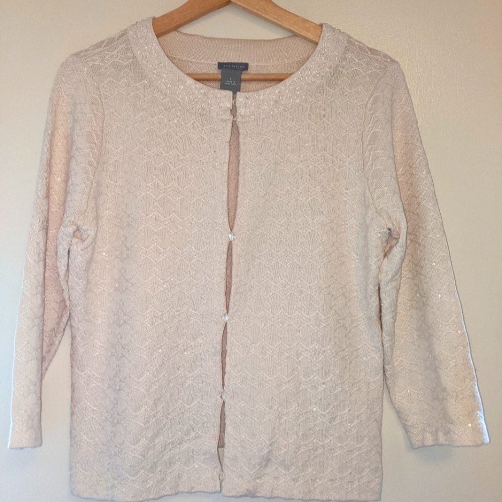 Ann Taylor 3/4 sleeves cardigan